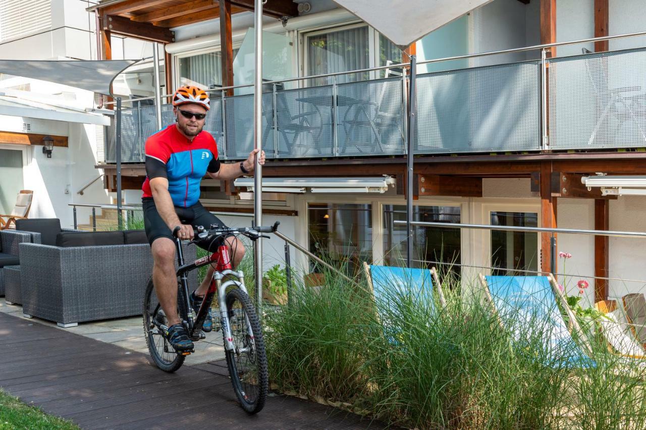 Gaestehaus Holzer Konstanz Ngoại thất bức ảnh